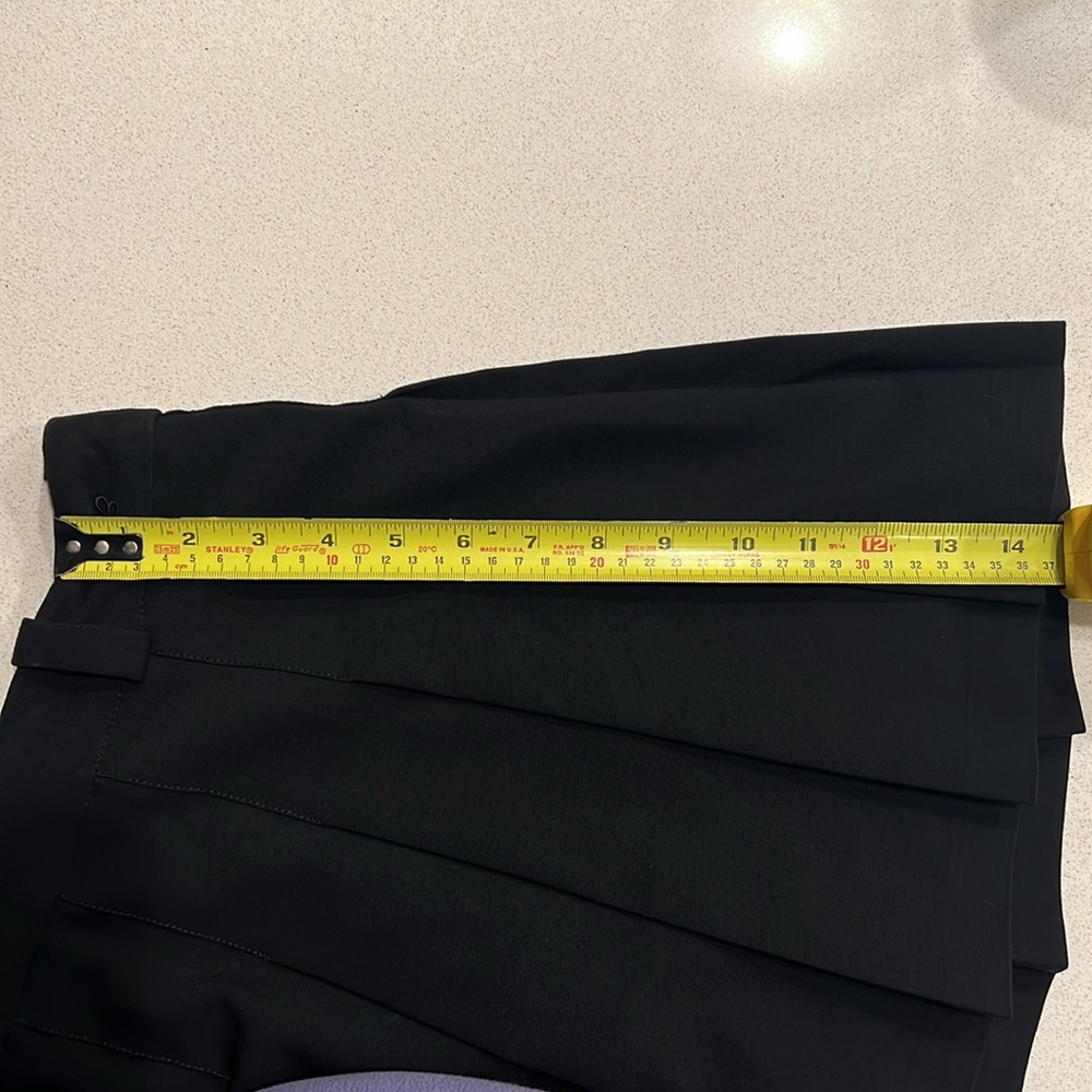 ARITZIA - Sunday Best - Black Olive Micro Pleated High-Waist mini Skirt - Size 4 - Picture 16 of 16